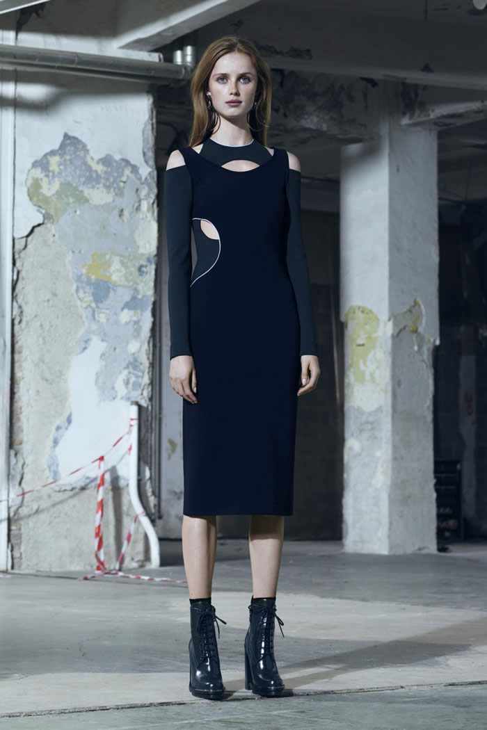 Pre-fall  Versace Latest Collection