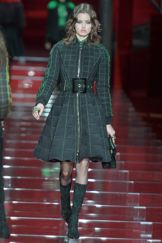 Fall 2015 Versace Collection