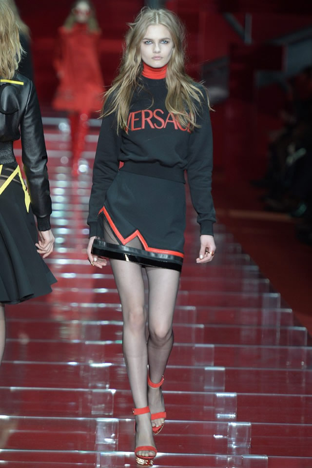 2015 Latest Versace RTW fall Collection