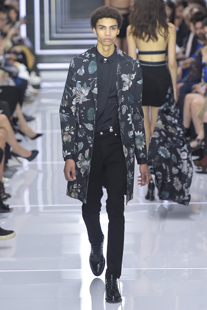 Versace Spring 2016 Collection