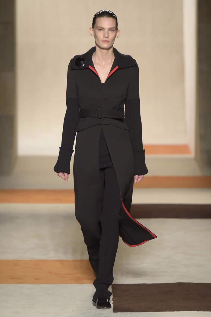 Latest Victoria Beckham Collection 2016