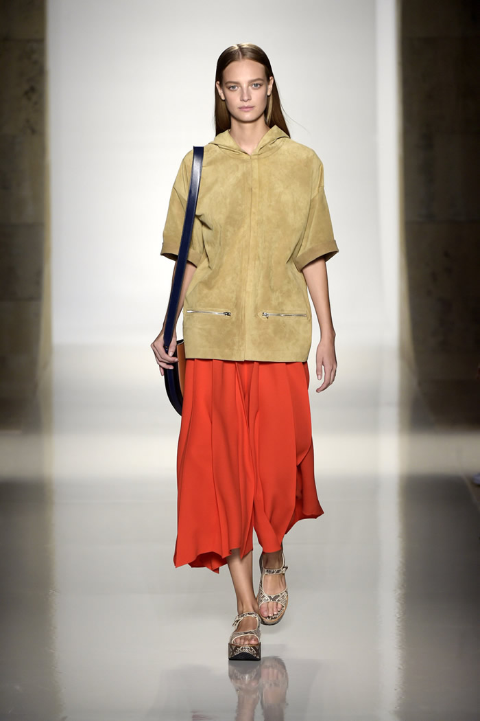 Spring 2016 Victoria Beckham RTW Collection