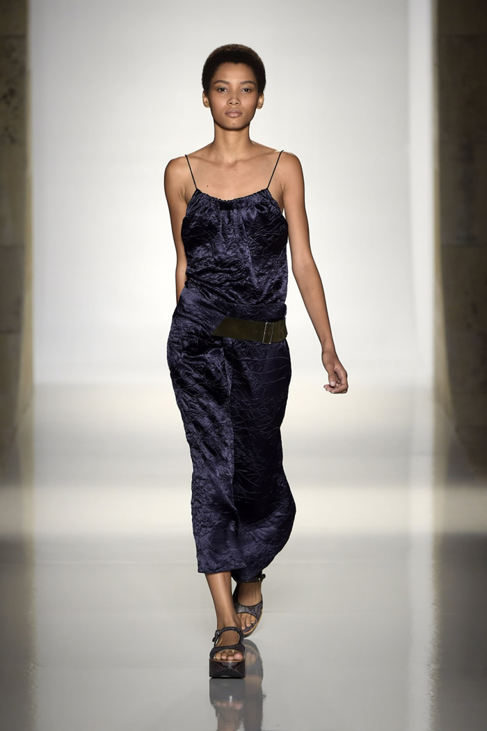 2016 Victoria Beckham Collection