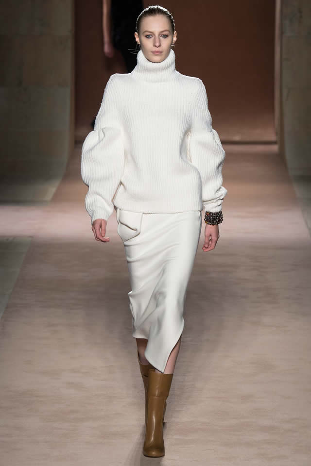 Latest Collection by Victoria Beckham RTW fall 2015
