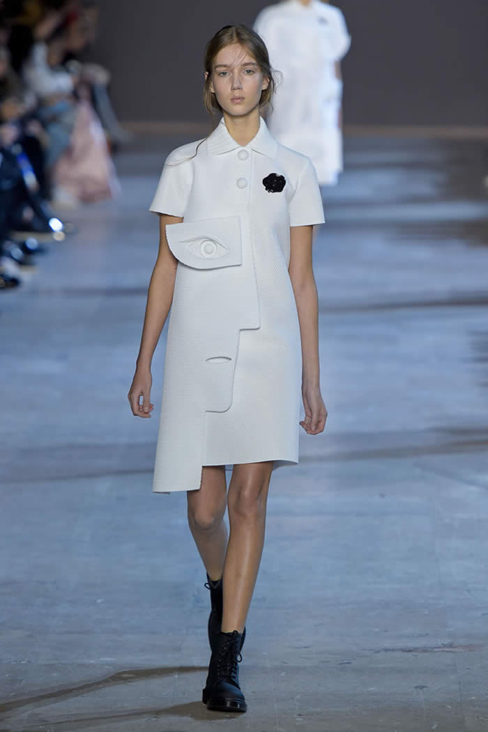 Viktor & Rolf Spring  2016 Collection