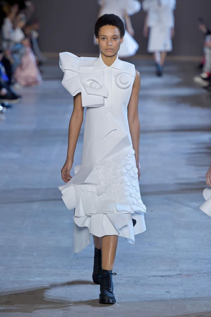 Spring   Viktor & Rolf 2016 Collection