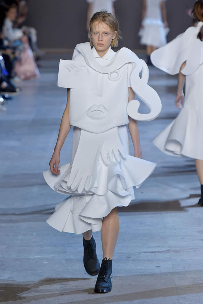 2016 Spring  Viktor & Rolf  Collection