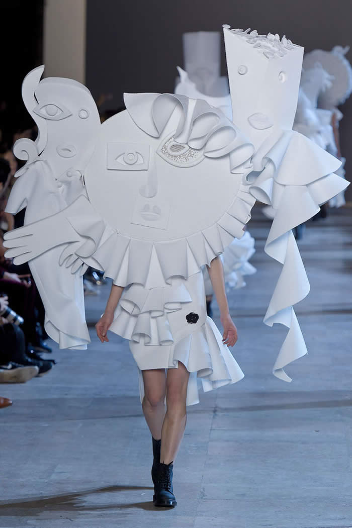 2016 Spring  Viktor & Rolf Collection