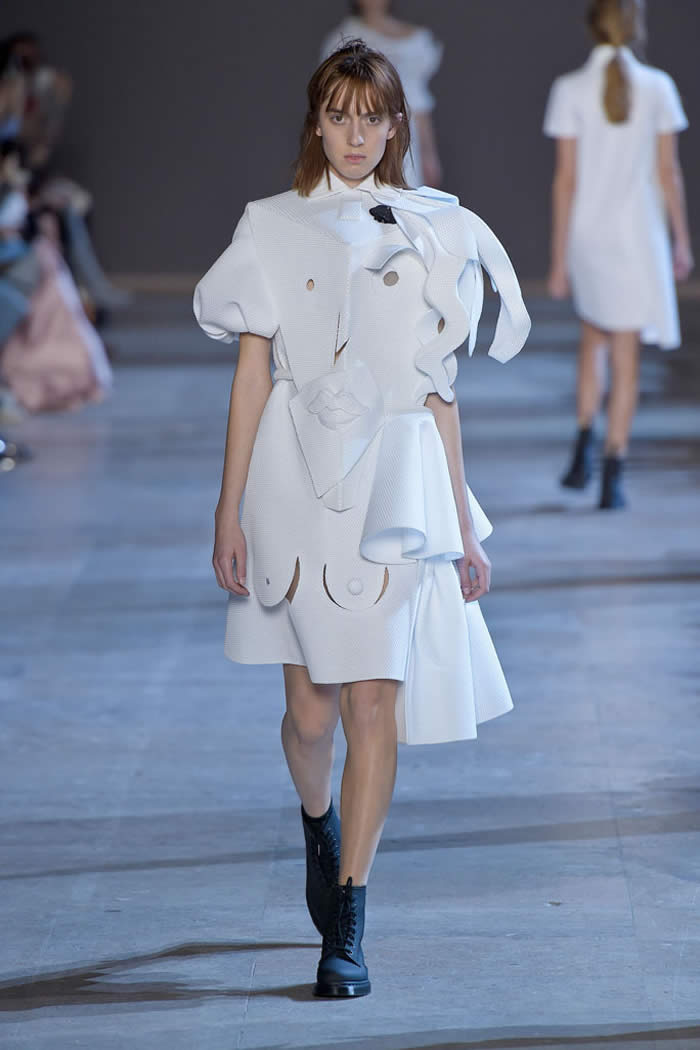 Viktor & Rolf Latest Spring  Collection
