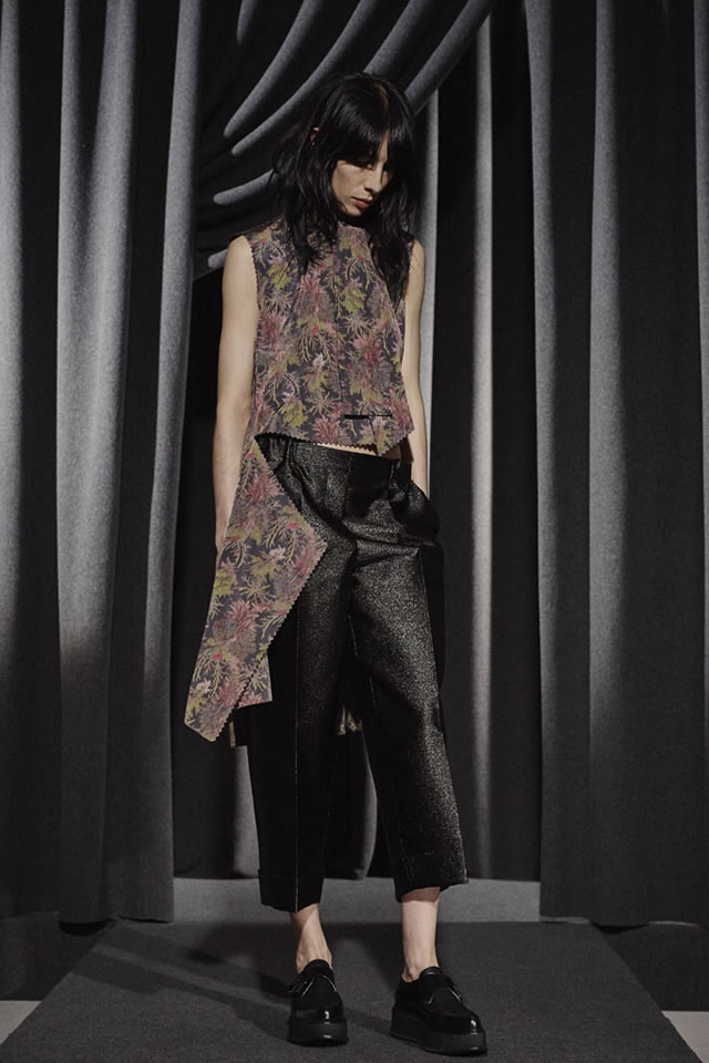 VIKTOR & ROLF  Fall Paris Collection