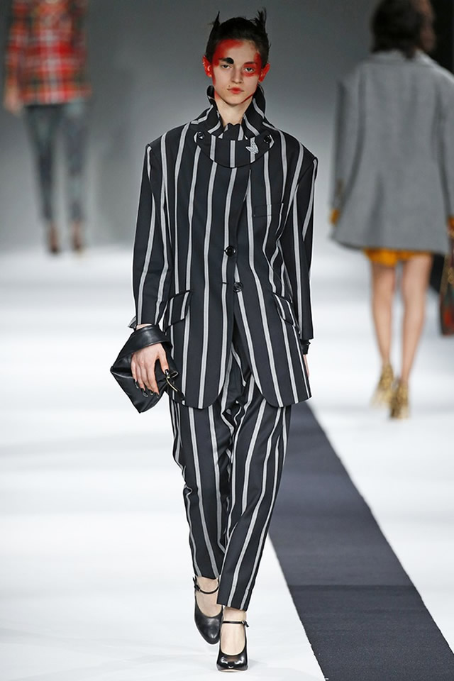 RTW fall 2015 Vivienne Westwood Red Label Collection