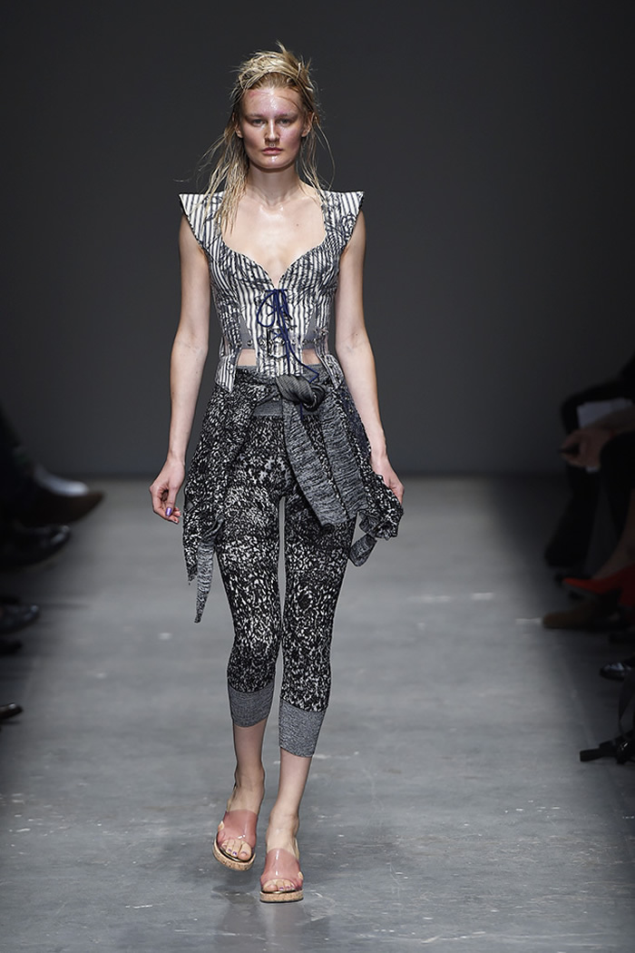 Spring 2016 Vivienne Westwood Red Label Collection