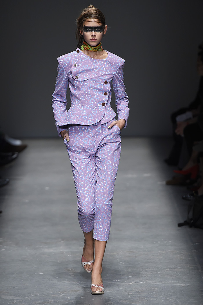 Spring Latest 2016 Vivienne Westwood Red Label Collection