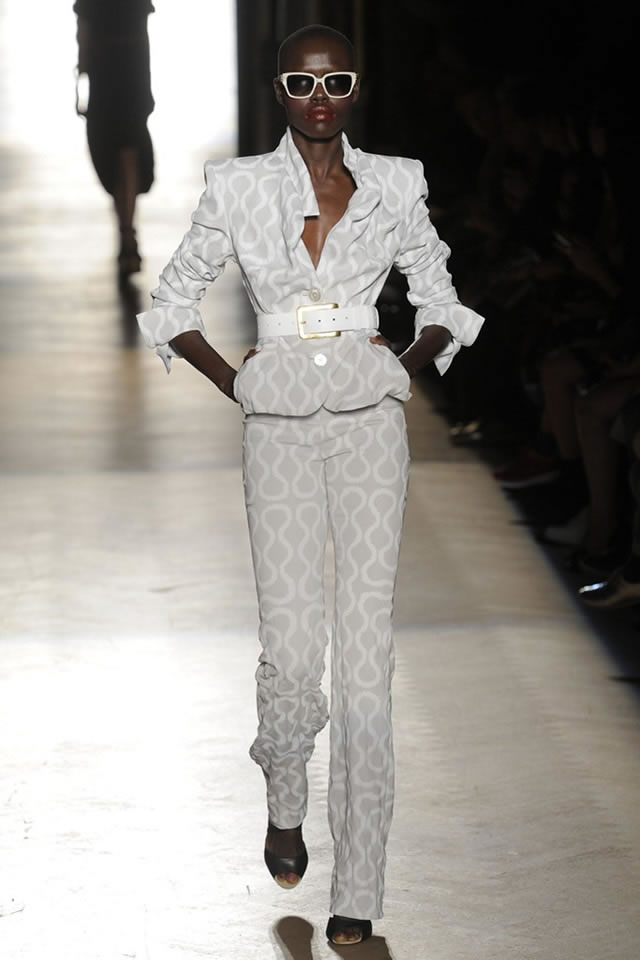 2015 Vivienne Westwood Paris Fashion Week S/S Collection