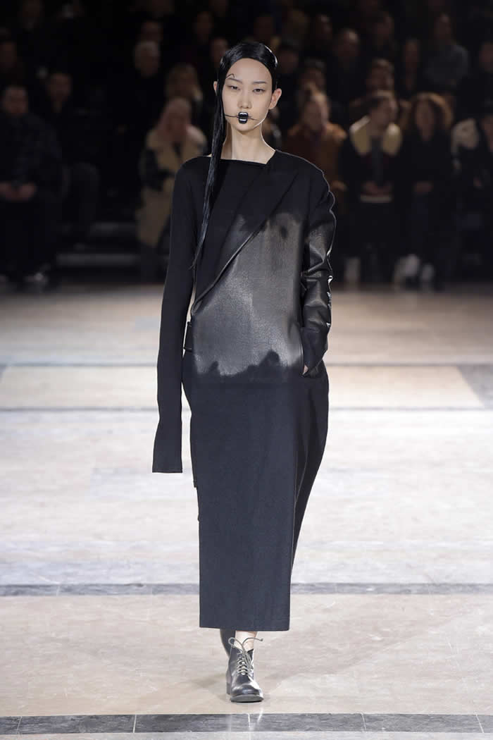 2016 Latest Yohji Yamamoto Fall RTW Collection