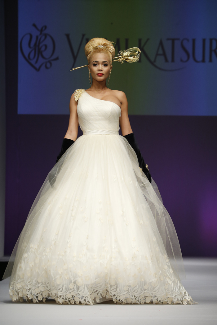 Yumi Yatsura Fall 2016 Collection