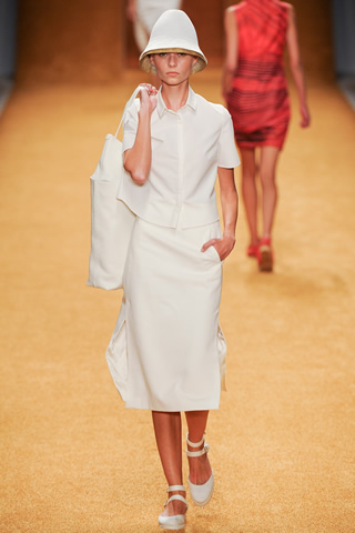 Paris Spring 2014 Akris Collection