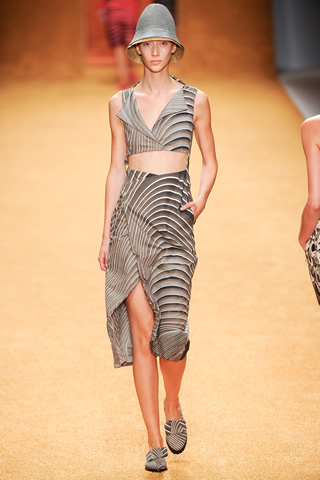 Spring latest Akris Paris Collection