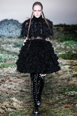 2014 Alexander McQueen Paris Collection