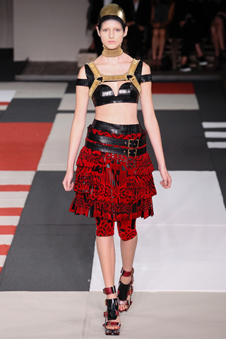 Spring latest Alexander McQueen Paris Collection