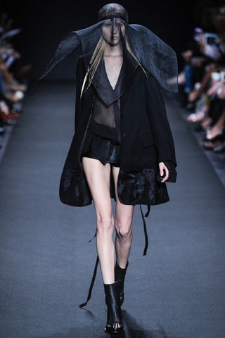 Ann Demeulemeester 2014 Spring Paris Collection
