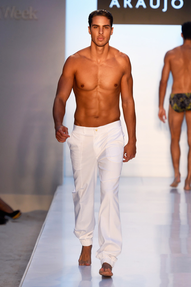 2015 Miami A.z Araujo MBFW Swim Collection