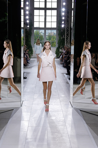 Spring 2014 Balenciaga Paris Collection