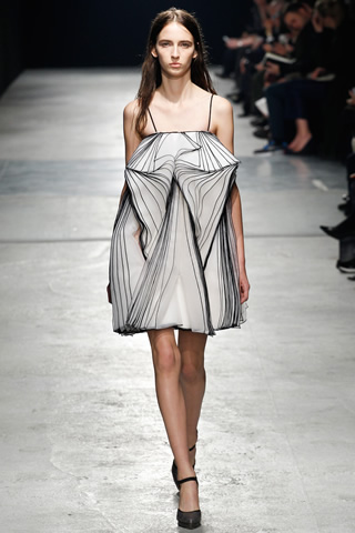 Autumn/Winter Christopher Kane London Latest 2014 Collection