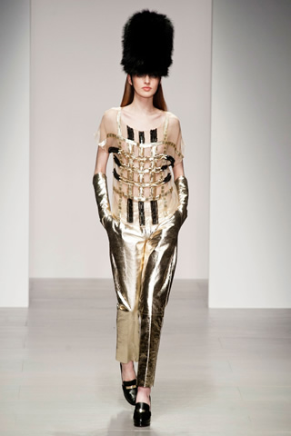 London Latest DAKS 2014 Collection