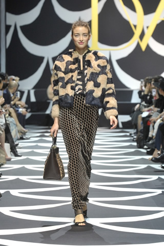 Diane Von Furstenberg Tokyo 2014-15 A/W Collection
