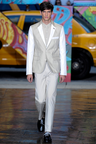 Spring latest 2014 DKNY New York Collection