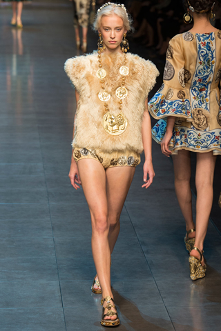 Dolce & Gabbana latest Spring 2014 Milan Collection