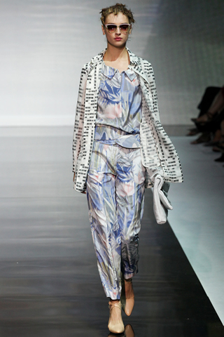 2014 Milan Emporio Armani Spring Collection