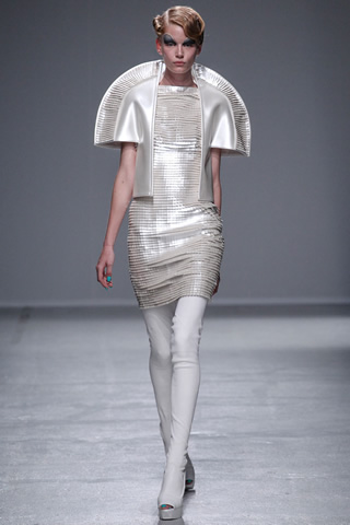 Paris Gareth Pugh Spring Collection
