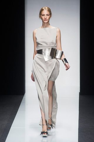 Gianfranco Ferre Milan Spring 2014 Collection