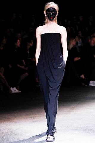 Spring latest Givenchy Paris Collection