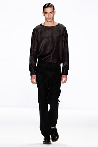 Hien Le Berlin Collection