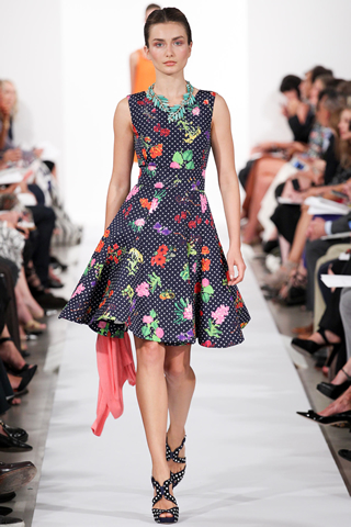 Latest Oscar De La Renta Collection New York 2014