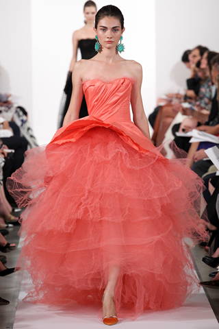 Oscar De La Renta latest Spring 2014 New York Collection