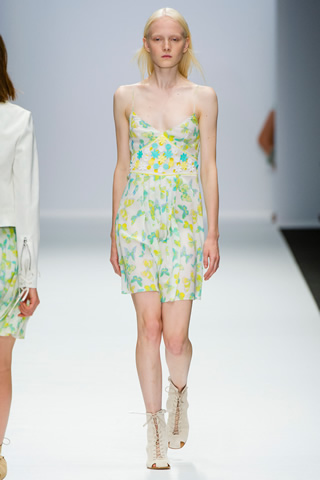 2014 Paris Vanessa Bruno Spring Collection