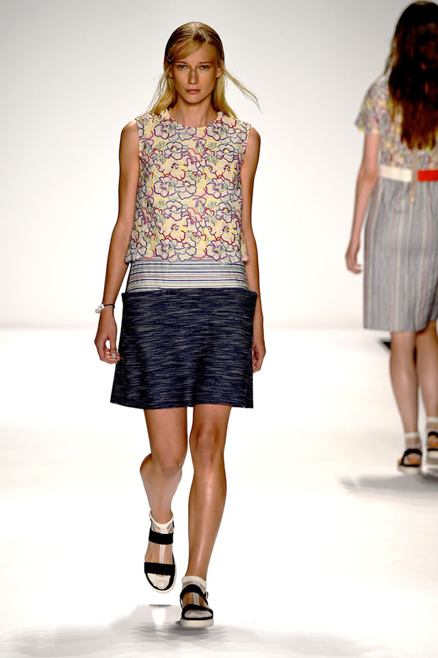 Vivienne Tam Latest Spring 2015 MBFW Collection