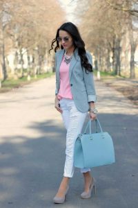 6 Outfit Ideas for The Pantone Colors of the Year