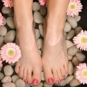 Caring For Your Feet In Summers