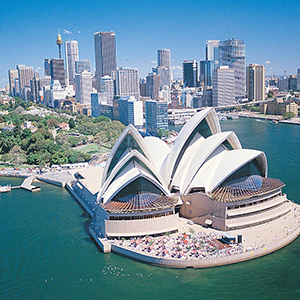 Australia: Top Celebrity Vacation Spot