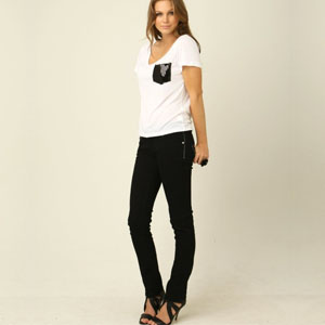 Latest Fashion Trends for T-shirts and Jeans