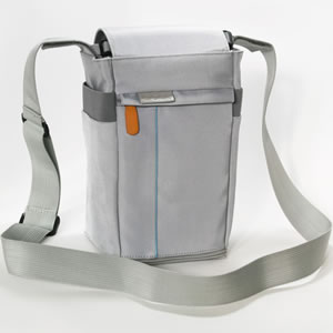 Never Miss Candid Moments With The Cloak Bag