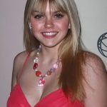 Aimee Teegarden Gallery