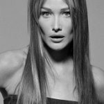 Carla Bruni Hot
