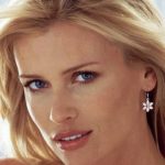 Daniela Pestova gallery