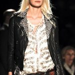 Fashion Model Dewi Driegen